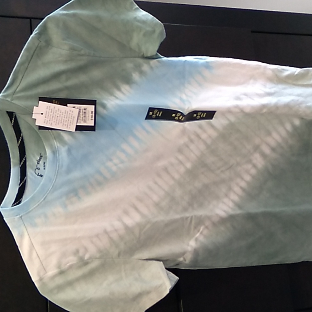 NWT boys tie dye short sleeve t-shirt